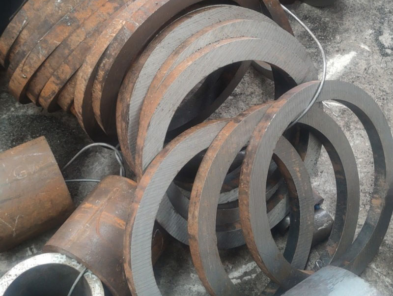 泾源42CrMo无缝钢管切割